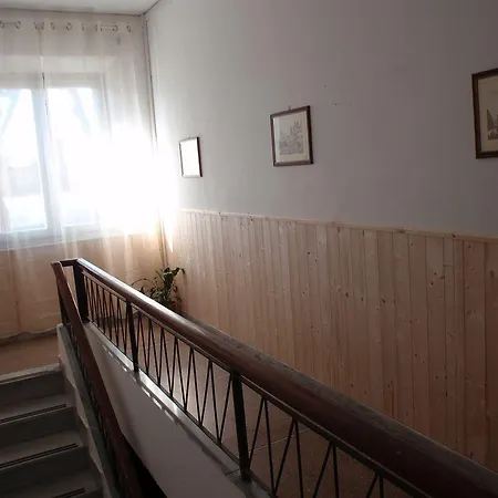 A Casa Doina Tower بيت ضيافة بيزا