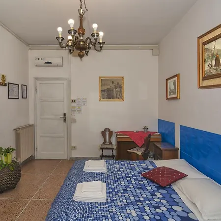 بيت ضيافة A Casa Doina Tower بيزا